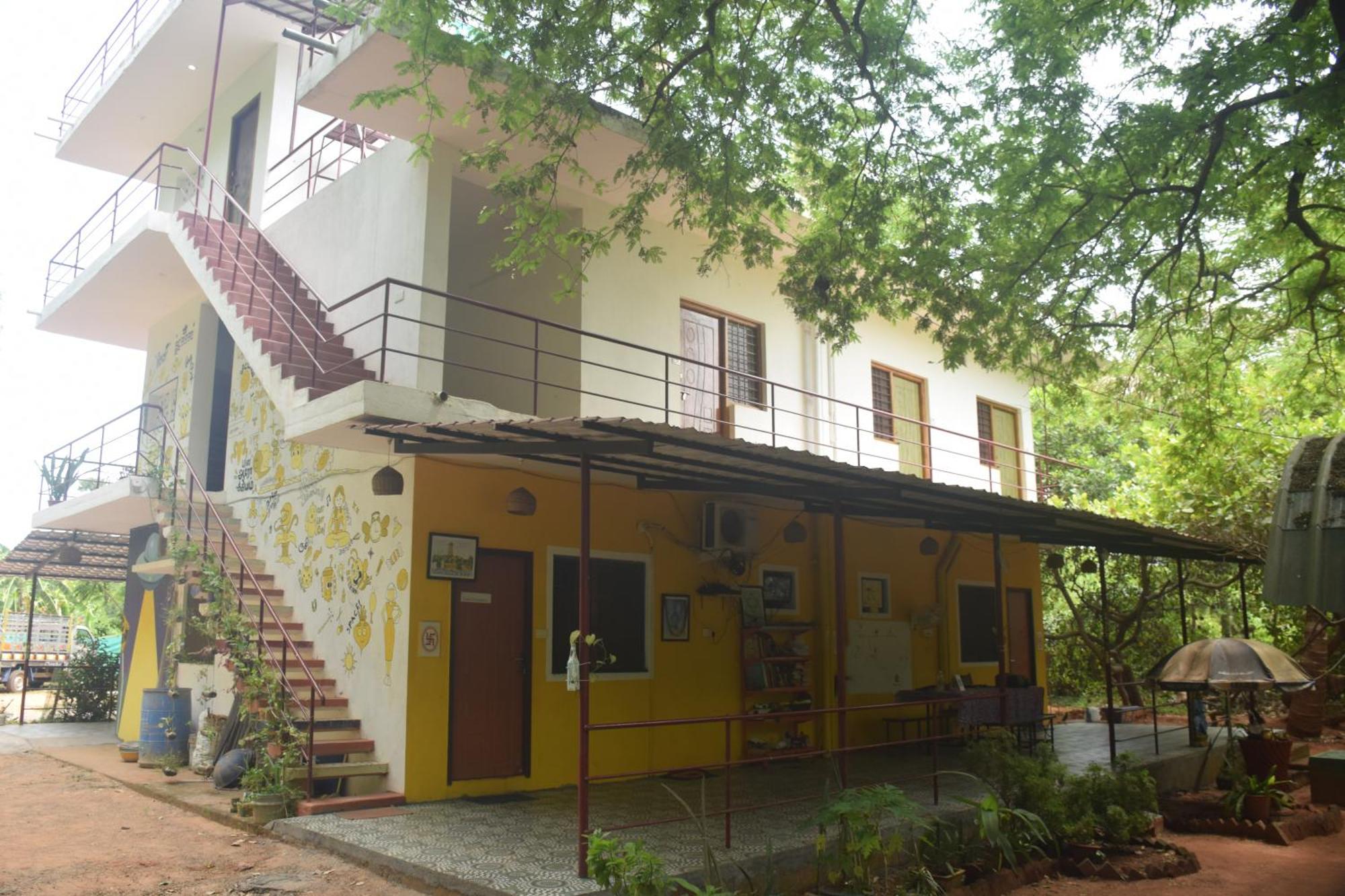 Hotel Travellers Crib Auroville Exterior foto